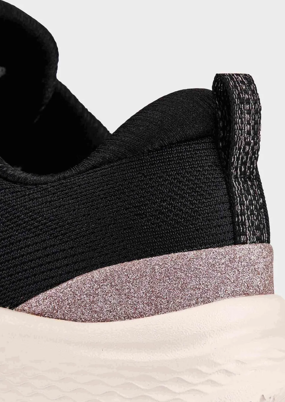 Atmungsaktiver Sneaker aus Mesh