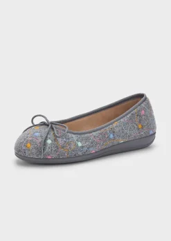 Ballerina-Hausschuhe mit zarter Stickerei