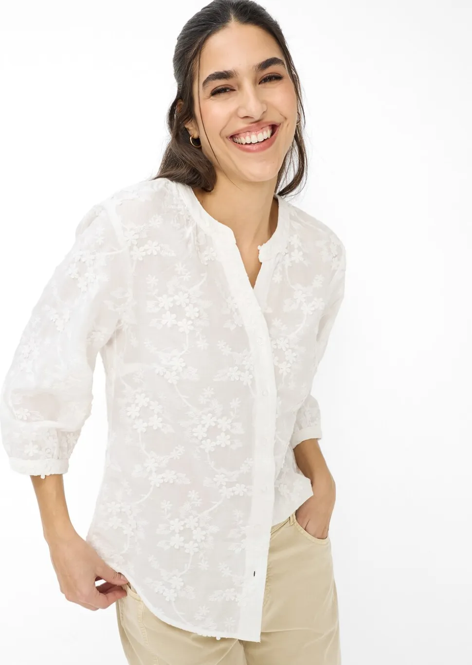 Baumwollbluse mit aufgesetzten Blüten