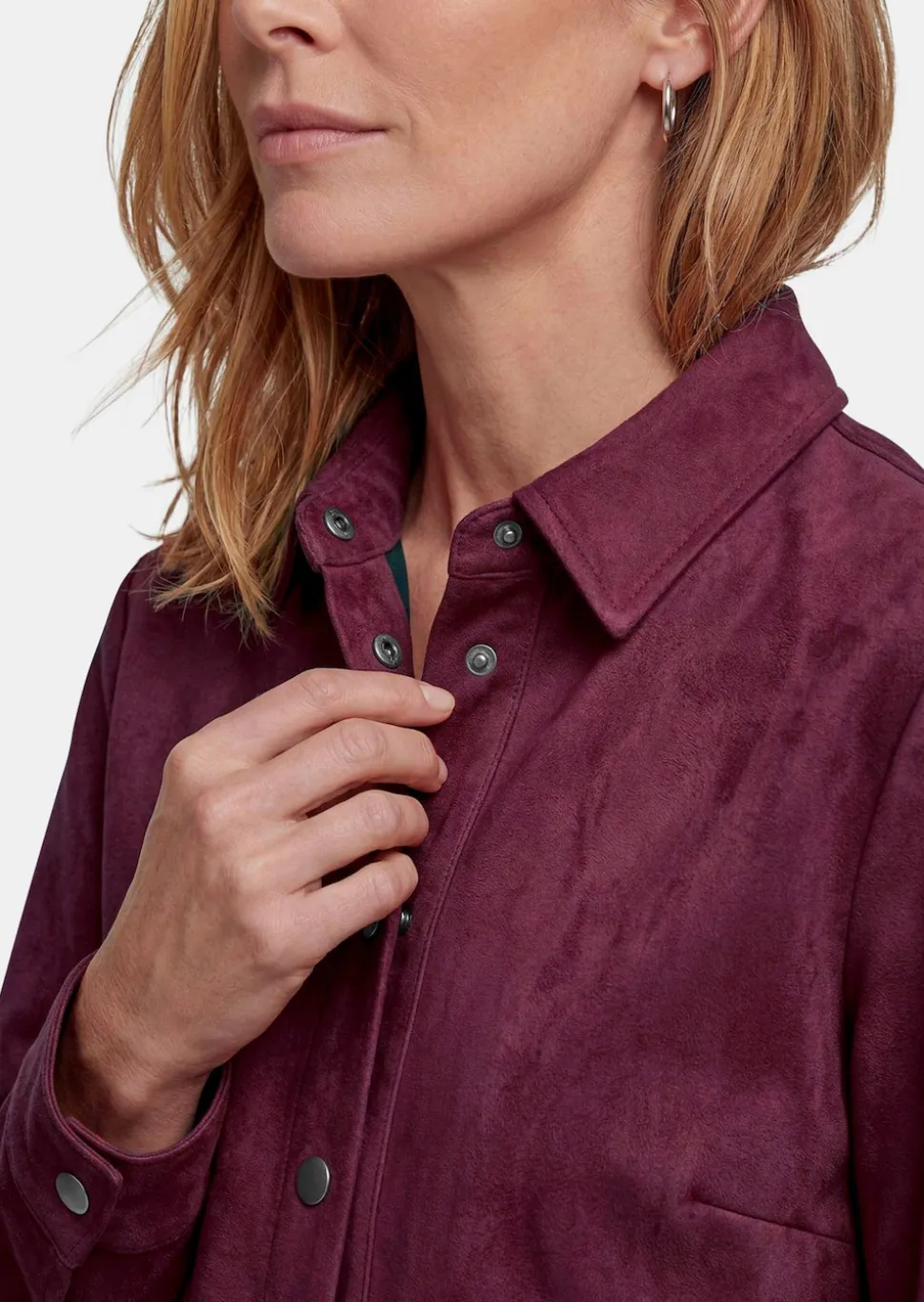 Bequeme Hemdjacke in Veloursleder-Optik
