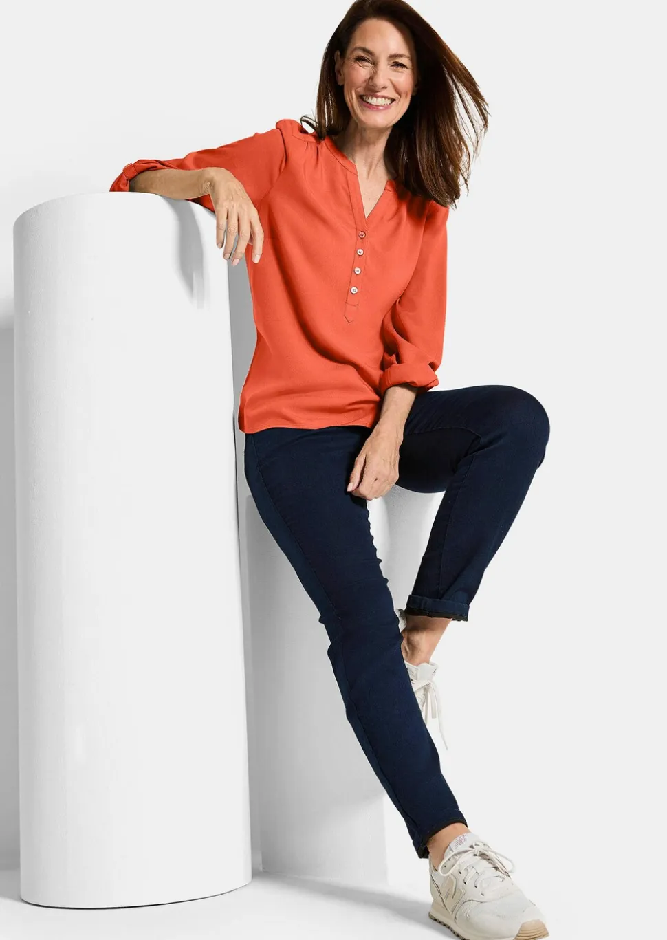 Bluse aus reiner Viskose