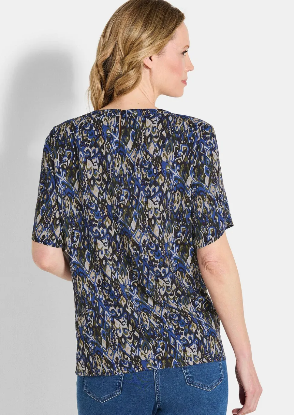 Bluse mit doppellagigen Ärmeln