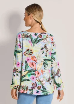 Bluse mit großen Blüten