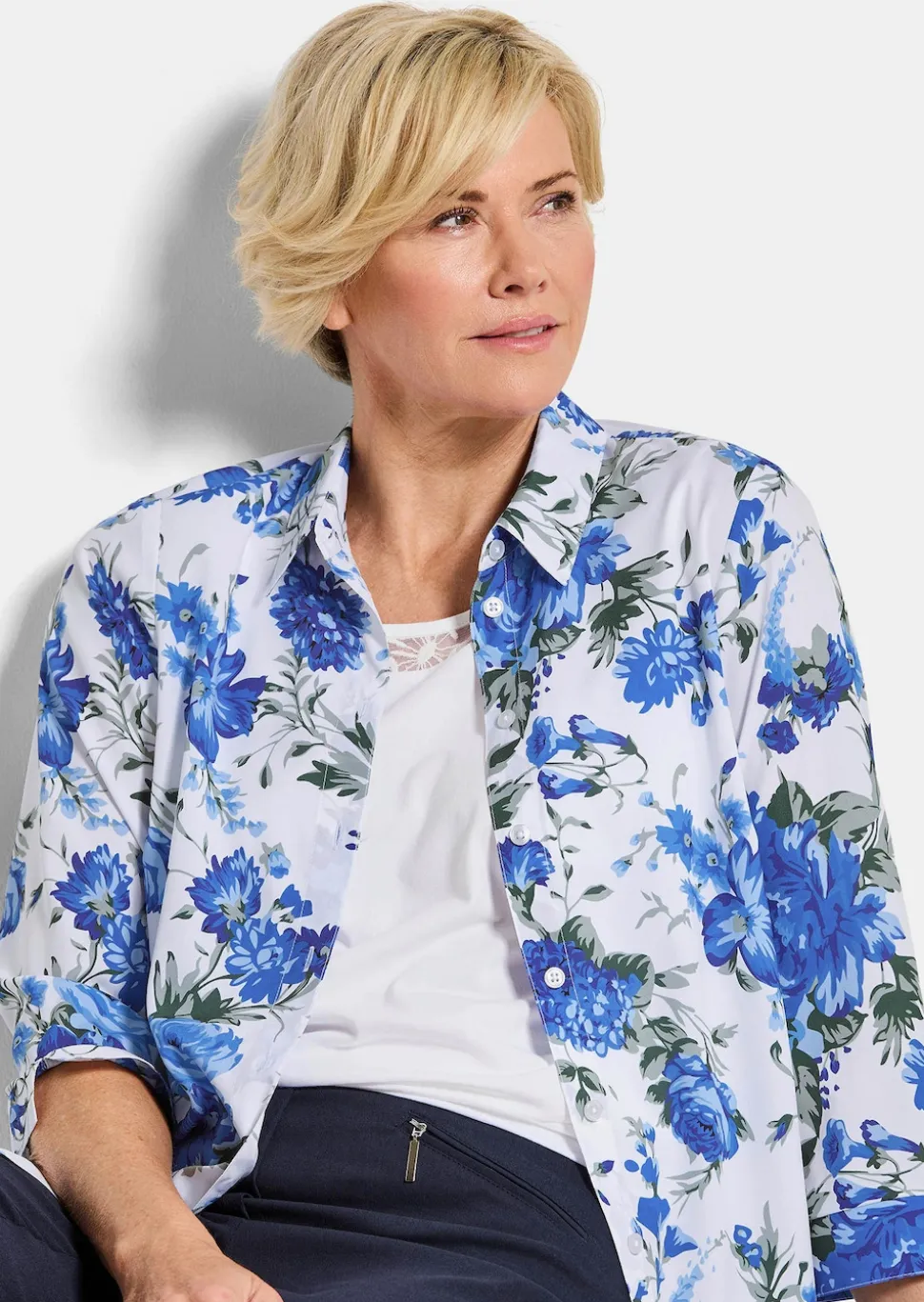 Blusen-Set aus Blumenbluse und Top