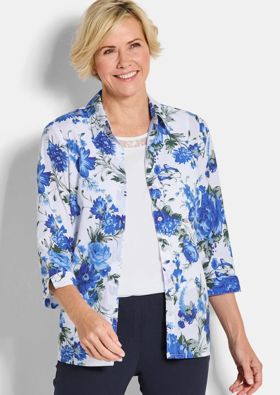 Blusen-Set aus Blumenbluse und Top