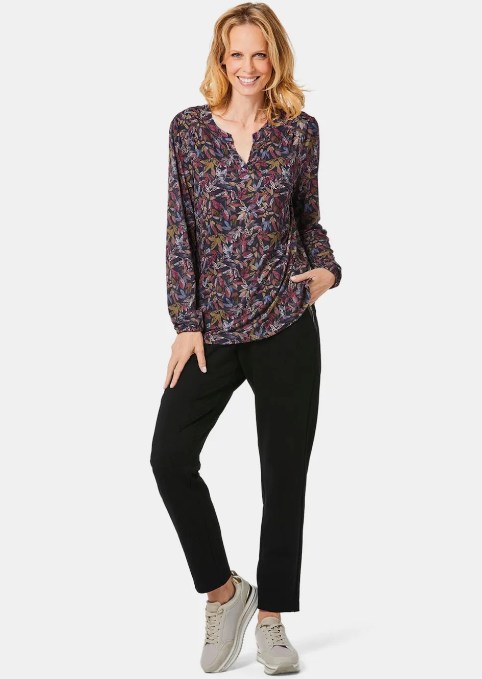 Blusenshirt in femininer Form