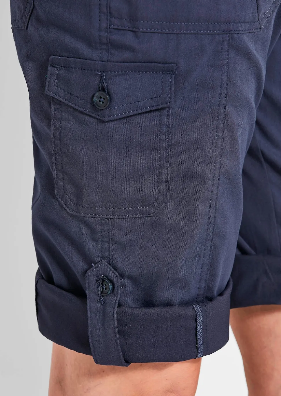 Caprihose CARLA im Cargo-Look