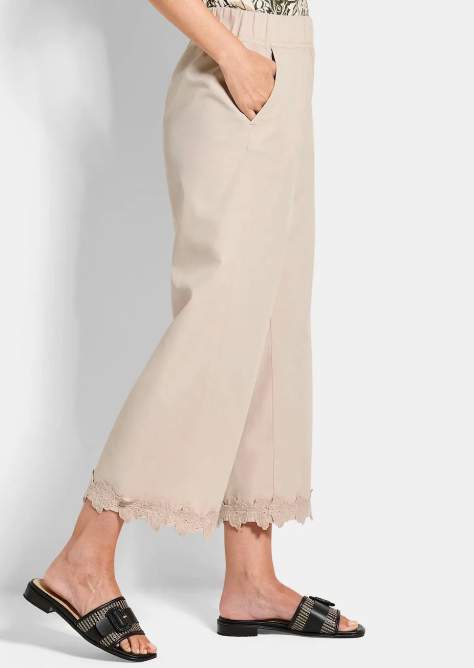 Culotte VERA mit Spitzenbordüre