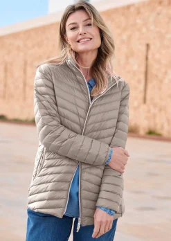 Daunenjacke mit femininer Steppung