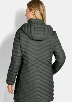 Daunenmantel mit femininer Steppung