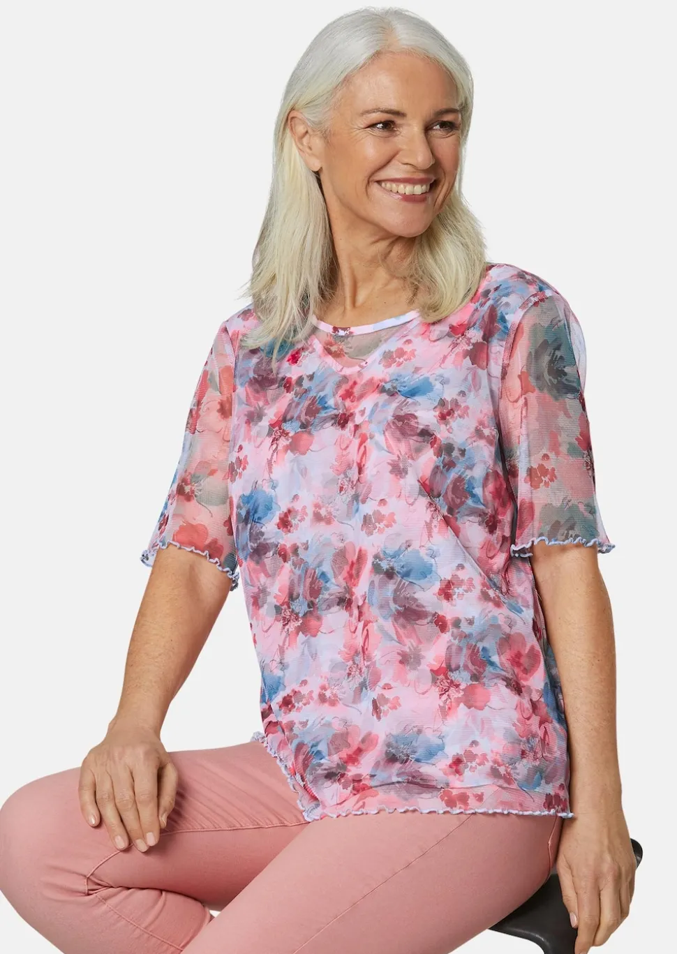 Druckbluse aus herrlich weichem Mesh