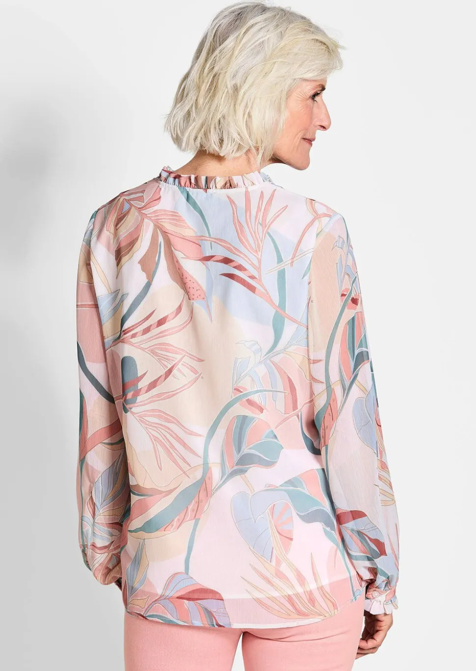 Druckbluse aus luftigem Chiffon