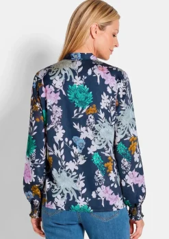 Druckbluse mit Smok-Details