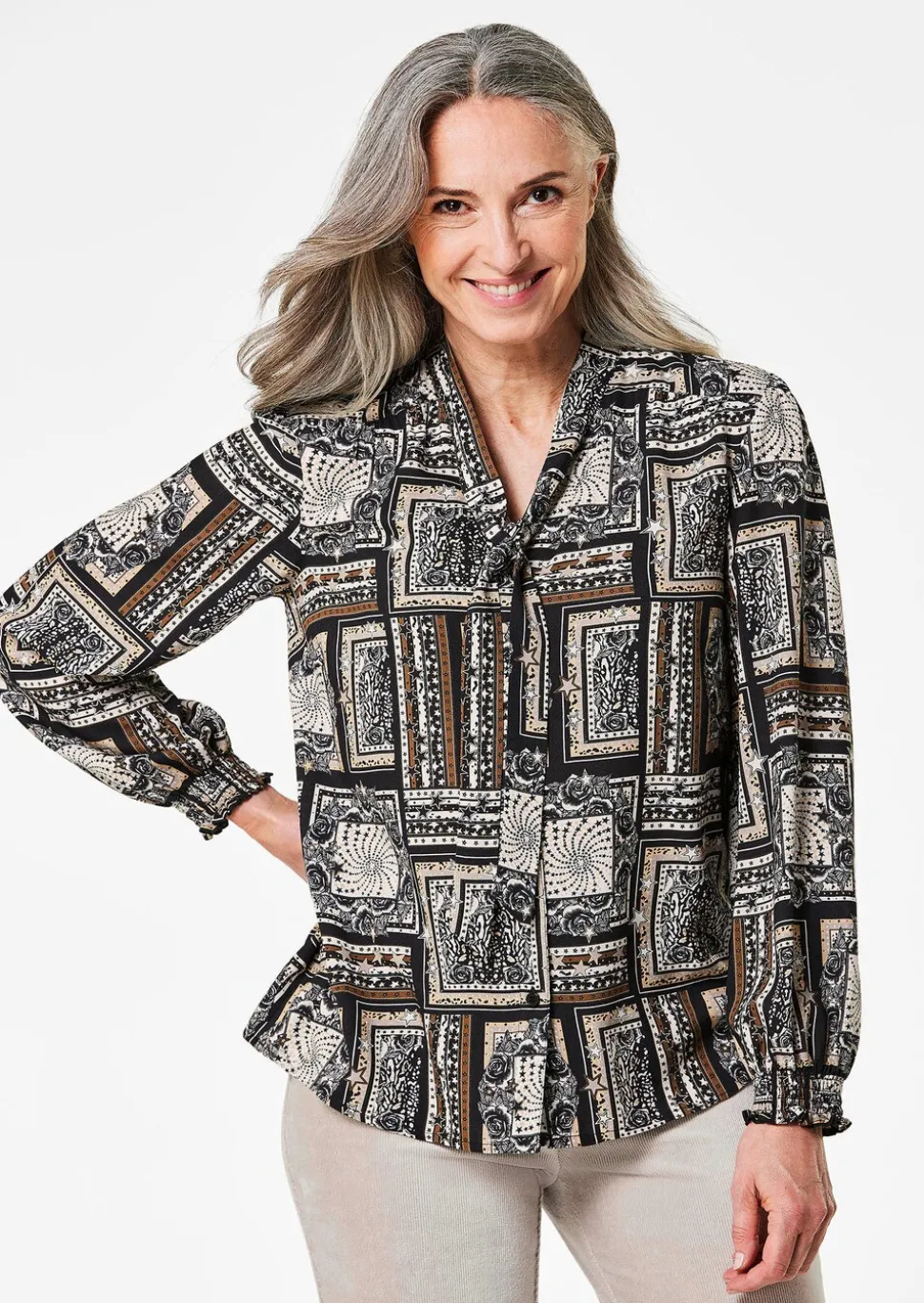 Druckbluse mit Tunika-Ausschnitt