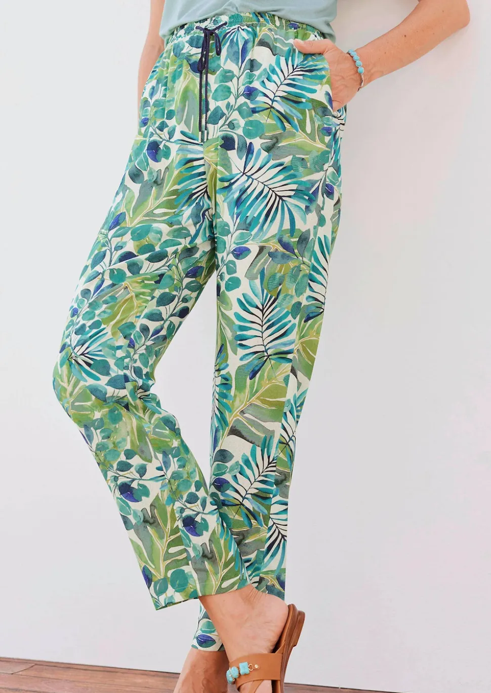 Druckhose SARA in Blätterprint