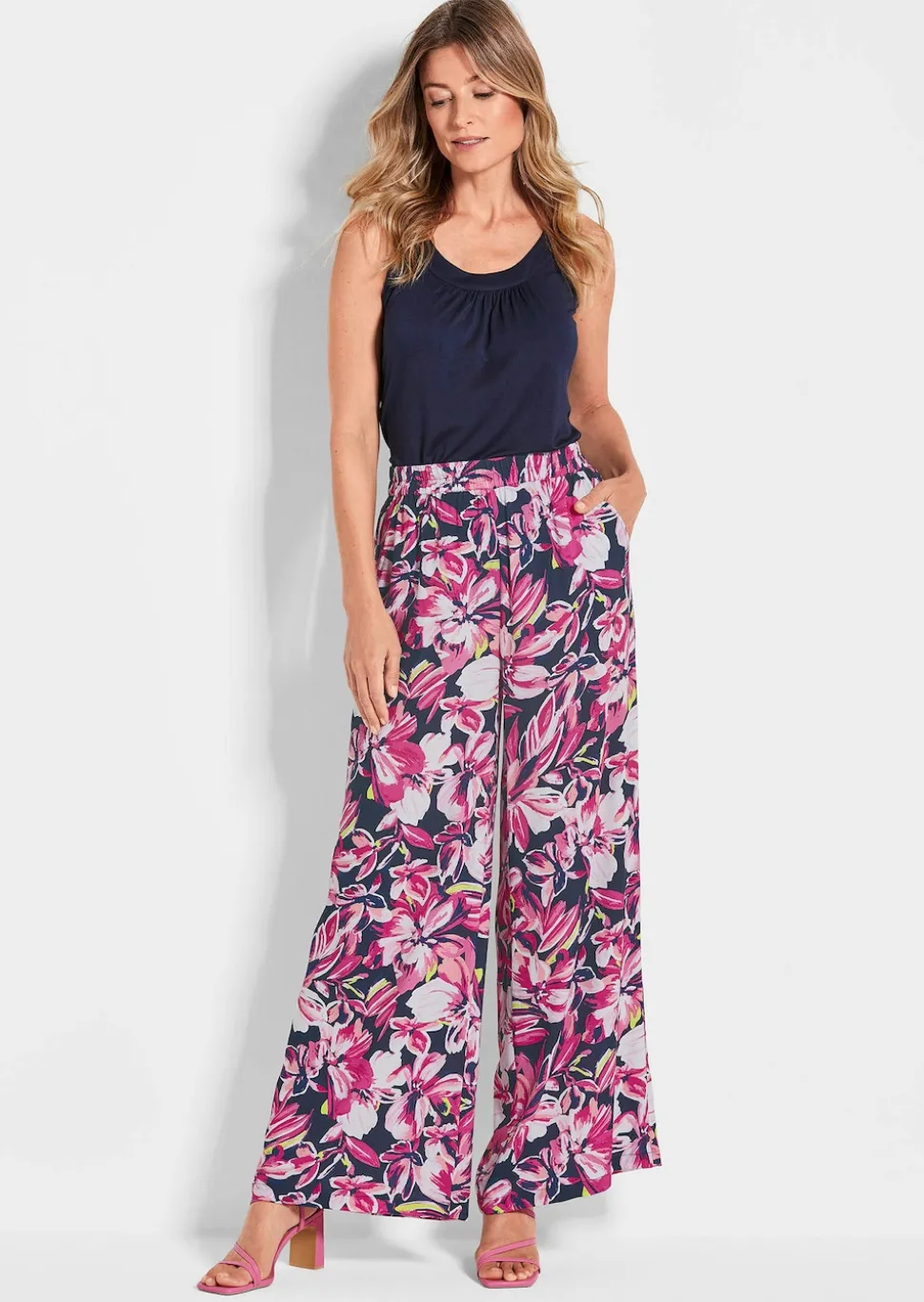 Druckhose VERA mit Blütenmuster