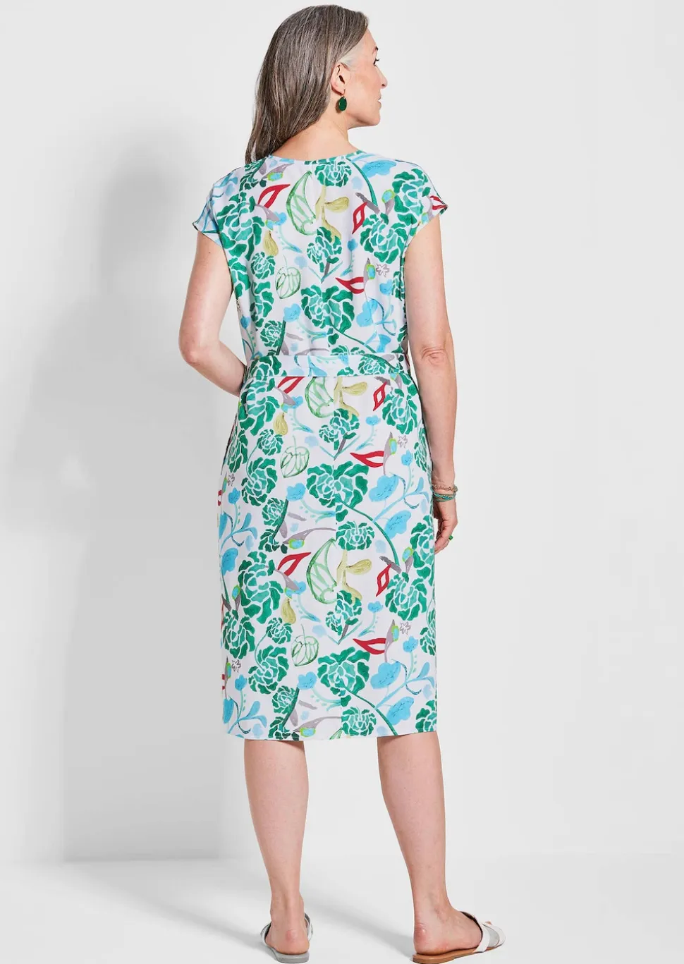 Druckkleid mit Alloverprint & Bindegürtel