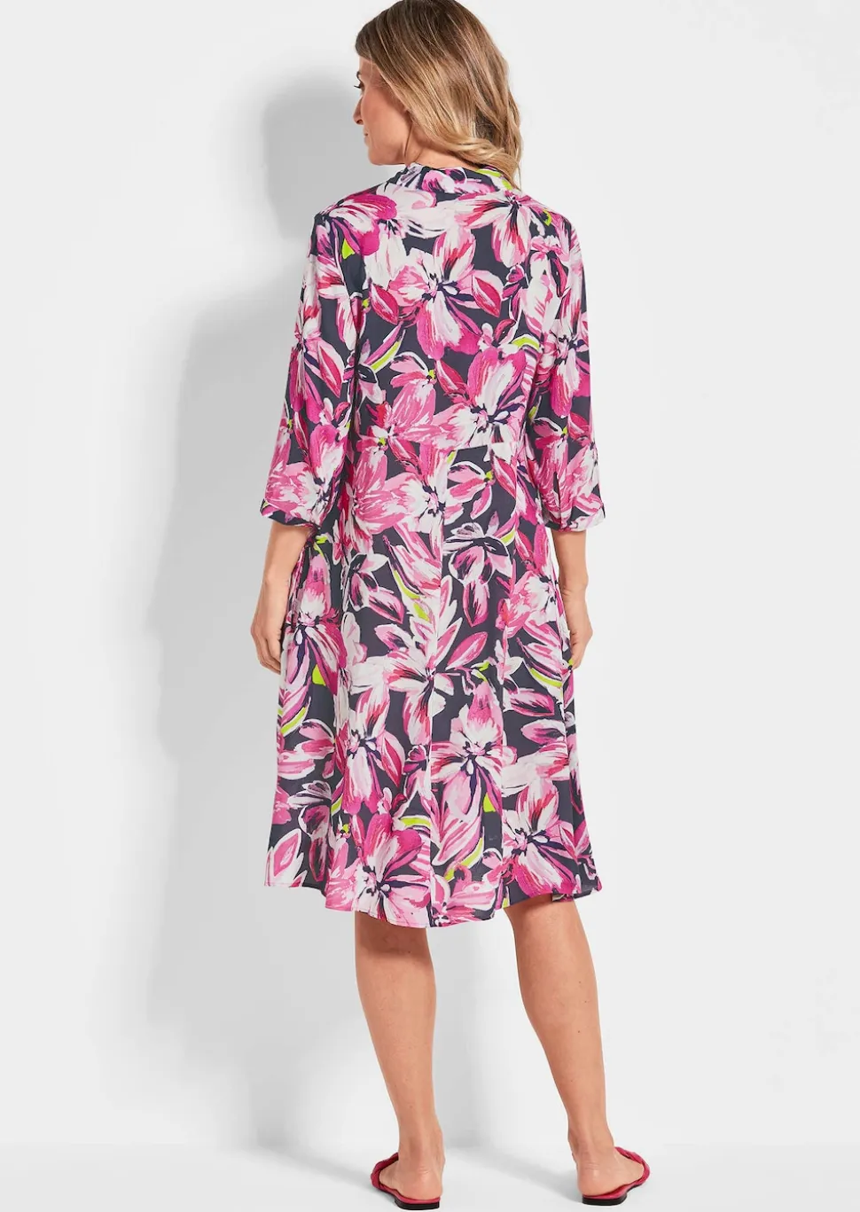 Druckkleid mit Blütenmuster