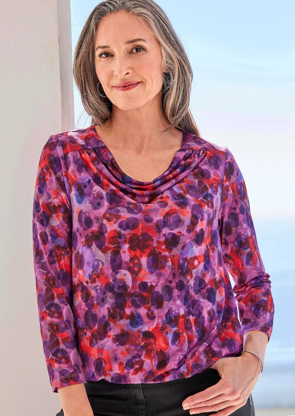 Druckshirt mit Wasserfallausschnitt