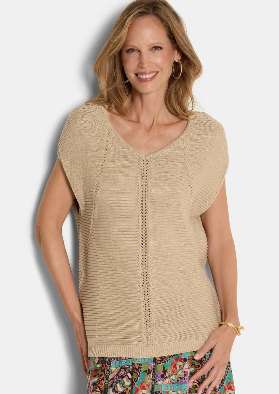 Edles Stricktop mit dezentem Glanz