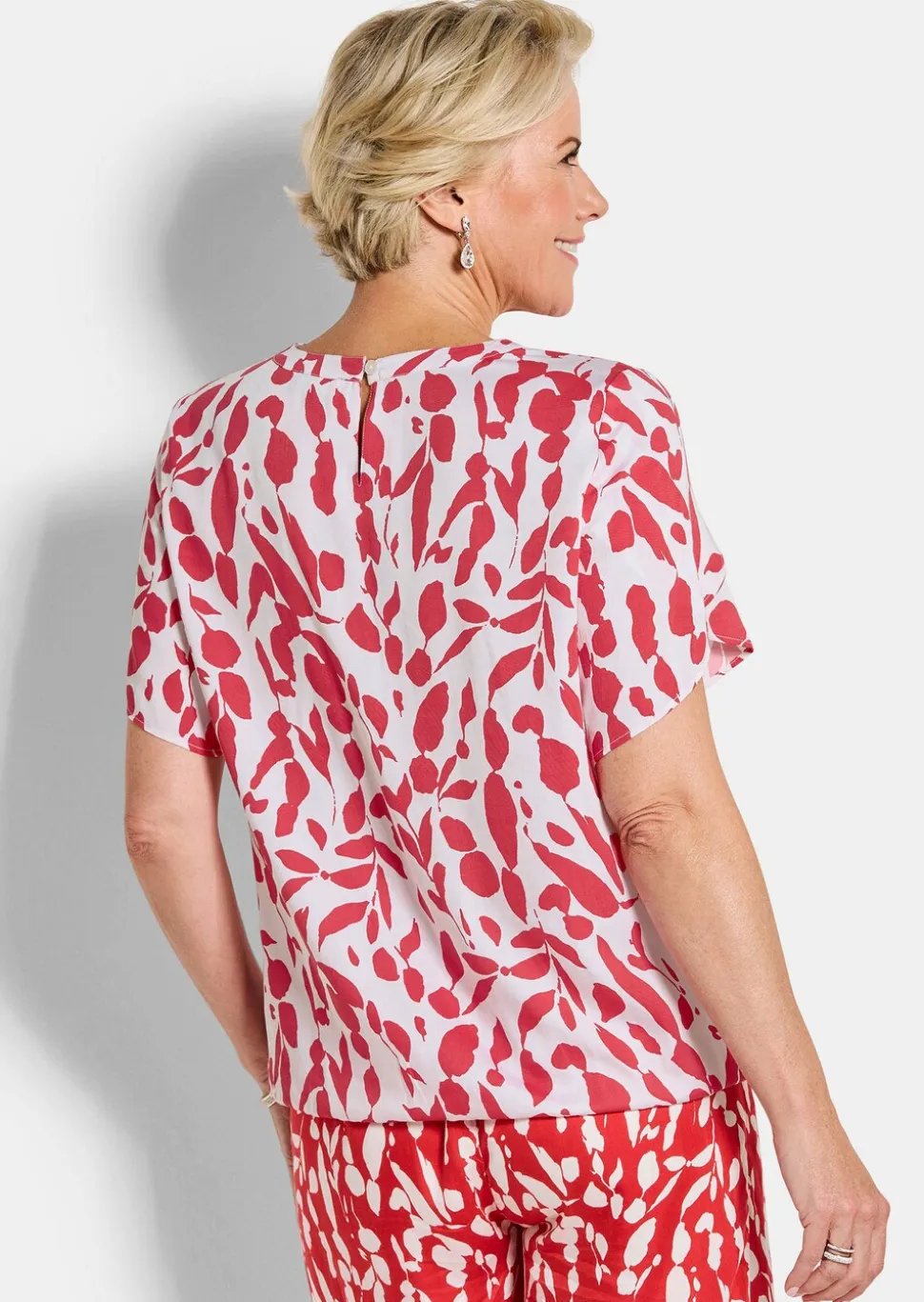 Elegante Bluse mit Tulpenärmeln