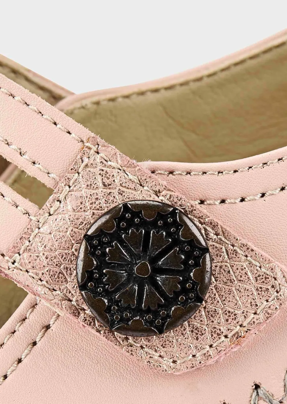 Elegante Pumps mit Riemchen