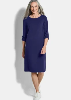 Elegantes Kleid mit gerafften Ärmeln