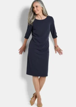 Elegantes Kleid mit gerafften Ärmeln
