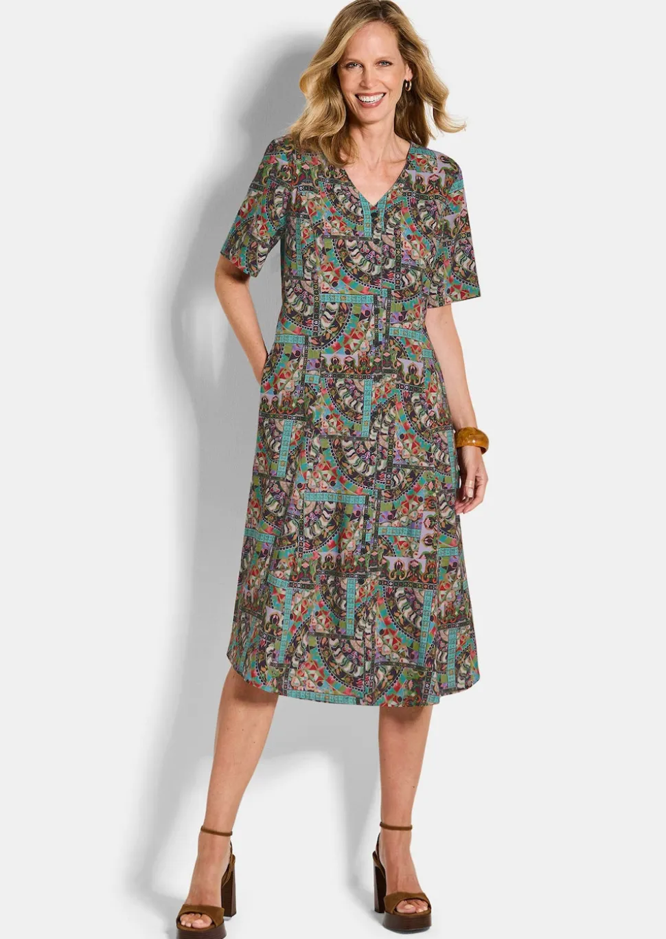 Farbenfrohes Kleid aus reiner Viskose