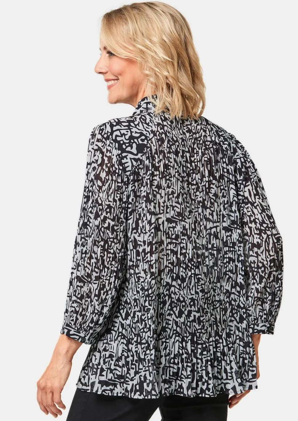 Feinplissee-Bluse mit Schluppe