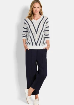Feinstrickpullover mit maritimen Streifen