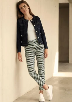 Feminine Jeansjacke ohne Kragen