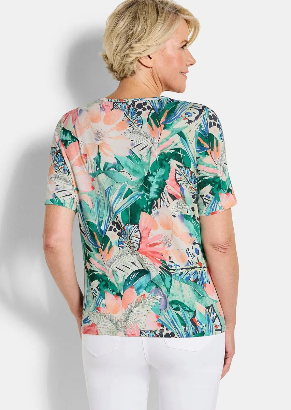 Feminines Shirt mit Herzausschnitt