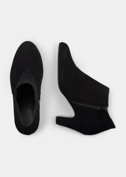 Feminine Stiefeletten mit Absatz
