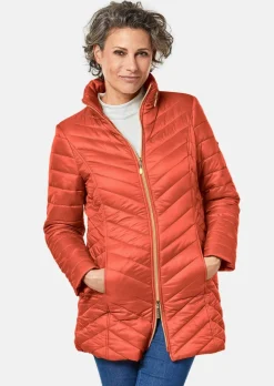 Figurschmeichelnde, leichte Longsteppjacke