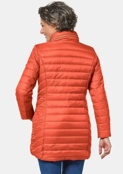 Figurschmeichelnde, leichte Longsteppjacke