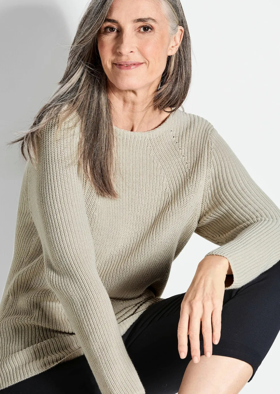 Figurschmeichelnder Pullover aus reiner Baumwolle