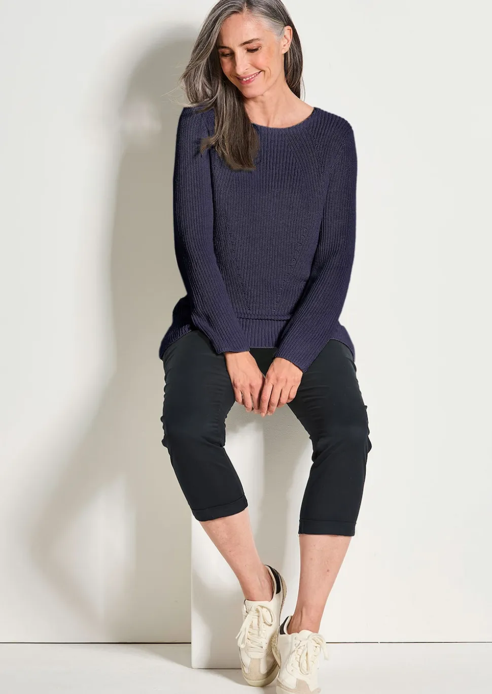 Figurschmeichelnder Pullover aus reiner Baumwolle