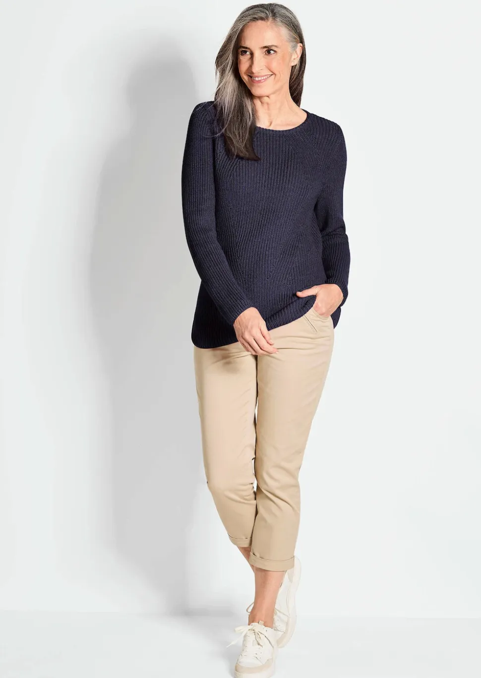 Figurschmeichelnder Pullover aus reiner Baumwolle