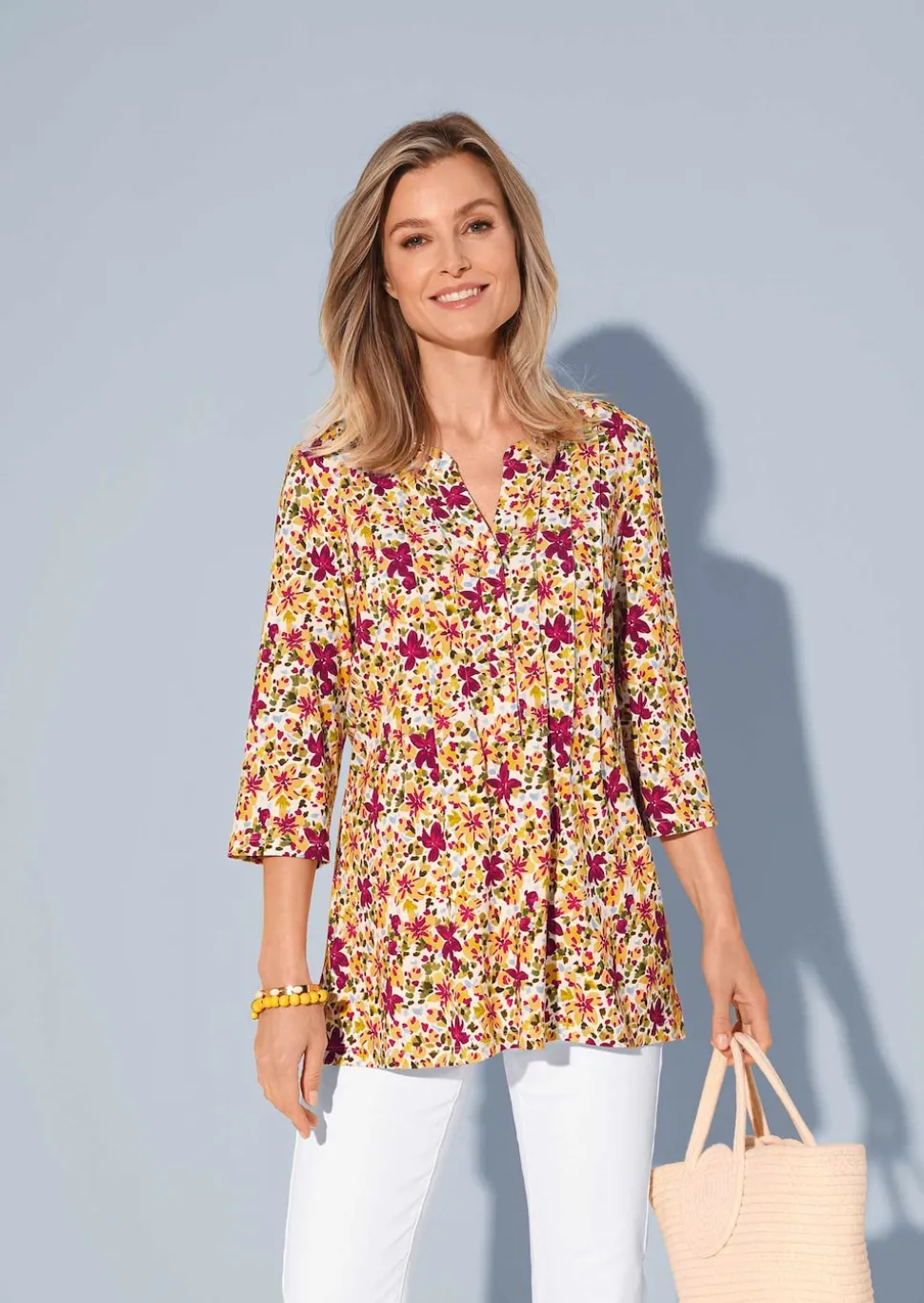 Figurschmeichelndes Drucktunika-Shirt