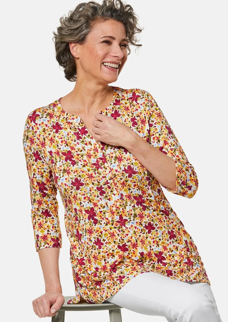 Figurschmeichelndes Drucktunika-Shirt