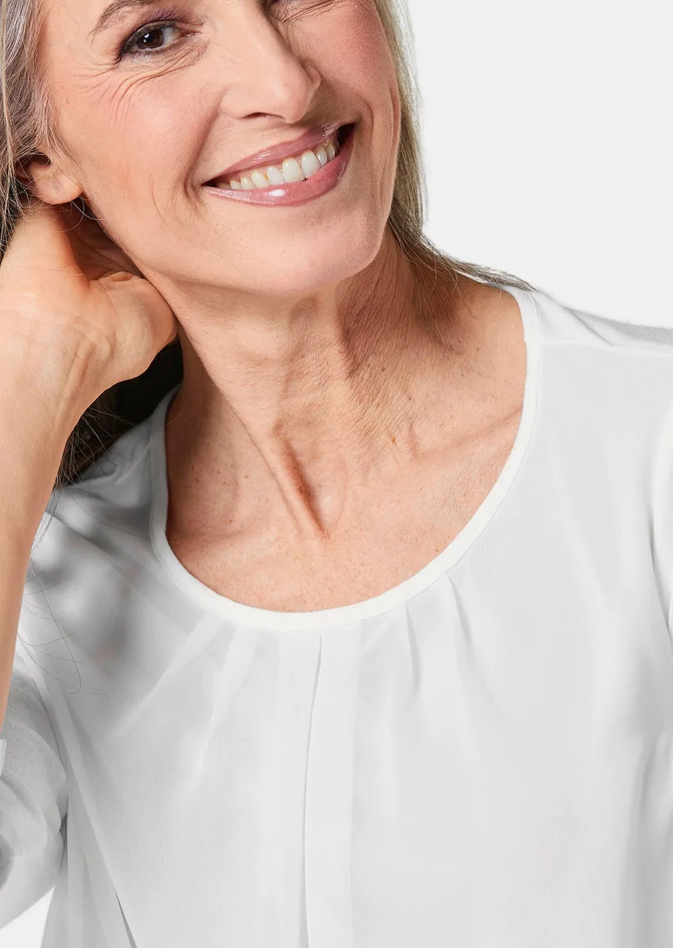Gepflegtes Shirt in eleganter Blusen-Optik