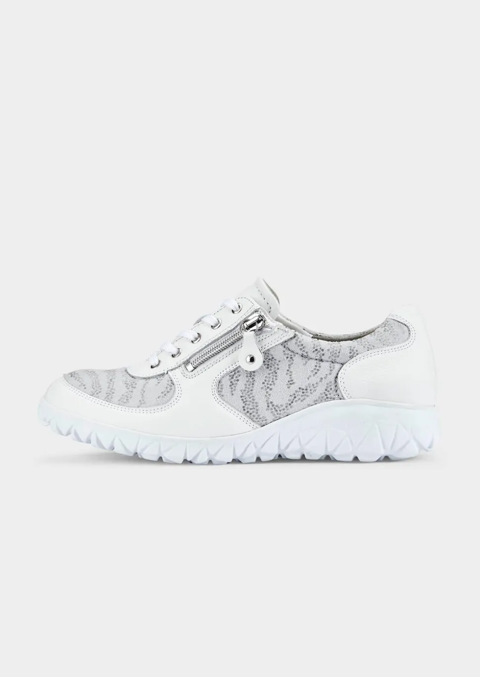 Halbschuhe mit Elastik-Einsätzen