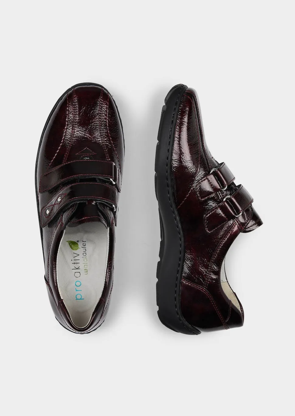 Halbschuhe mit verstellbarem Klettverschluss