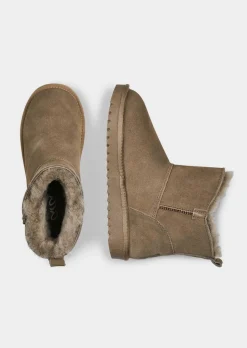 Halbstiefel mit Lammfell-Futter