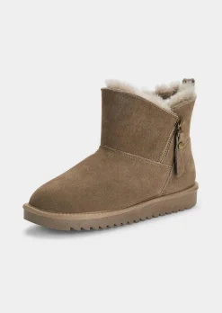 Halbstiefel mit Lammfell-Futter