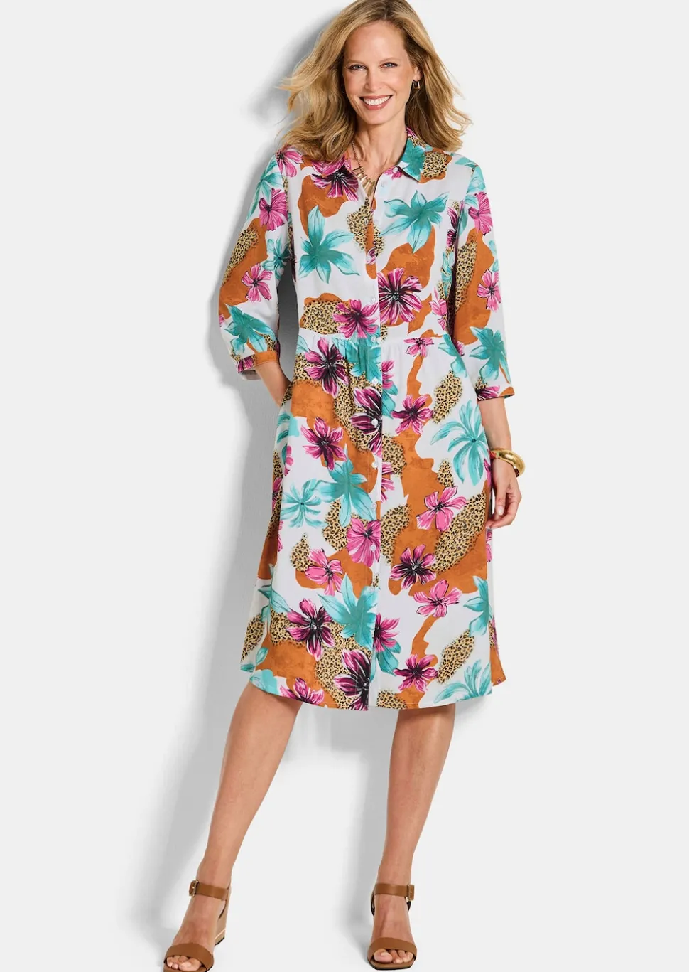 Hemdblusenkleid mit Leo Print und Blumen