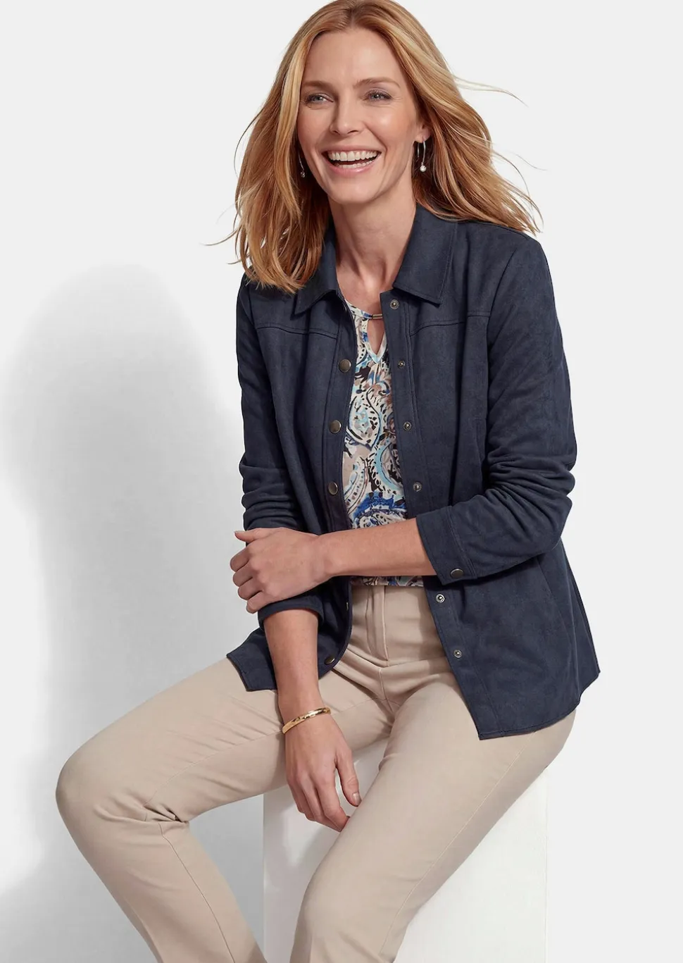 Hemdjacke in Velourslederoptik