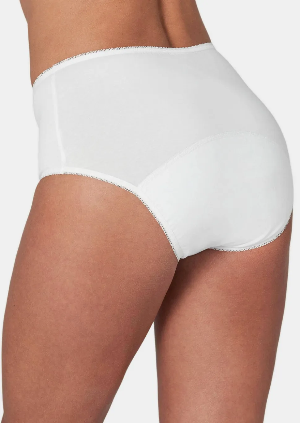 Hüftslip mit integrierten Wäscheschutz