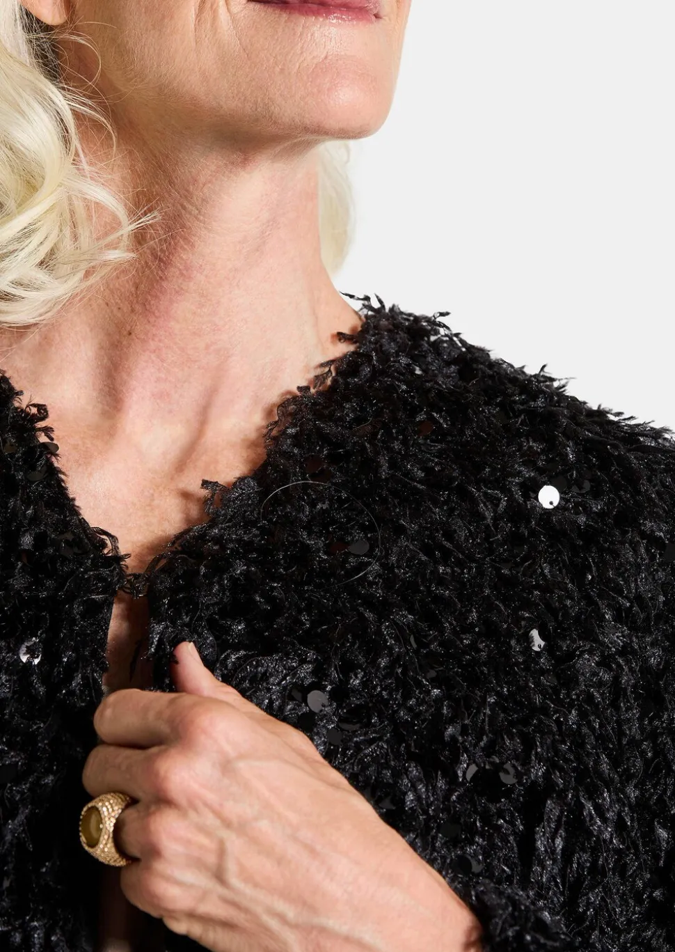 Jacke in Feder-Optik mit Pailletten